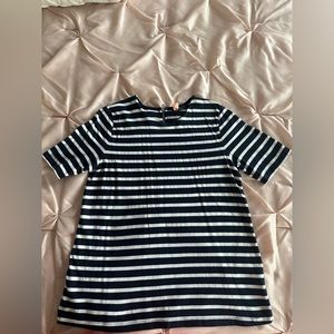 Gap Navy Blue and White Striped Top, Size Medium
